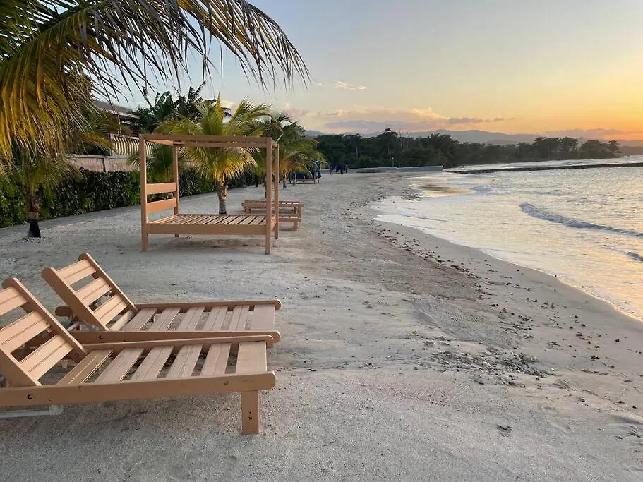Holiday home Exclusive Holidays At The Marina Villas Saint Ann's Bay